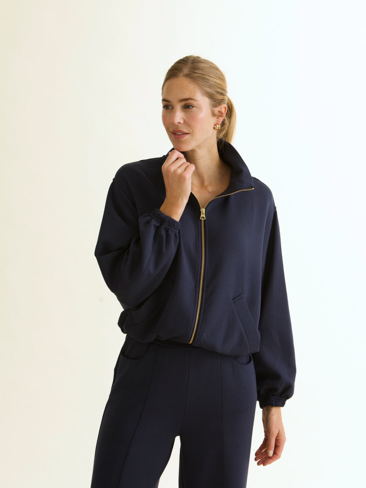 Whit Full Zip