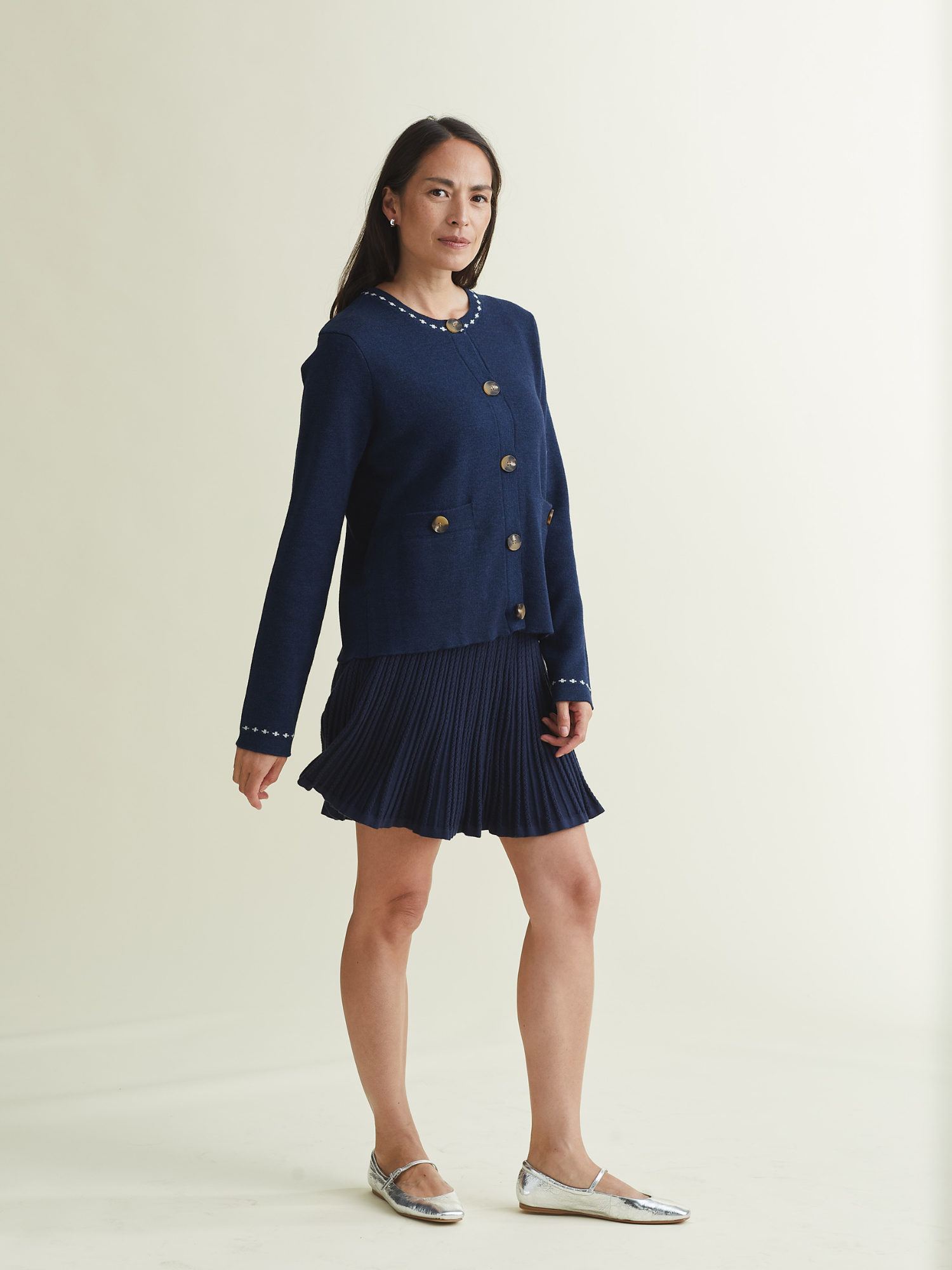 A. Putnam Womens Katha Cardigan Black L | TrendyGolf USA A. Putnam Womens Katha Cardigan Black L | TrendyGolf USA