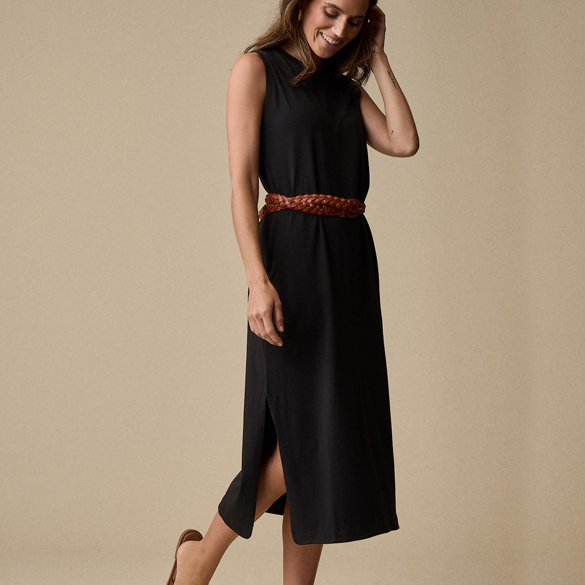 Spring24_ThrowDress_Black_1_12